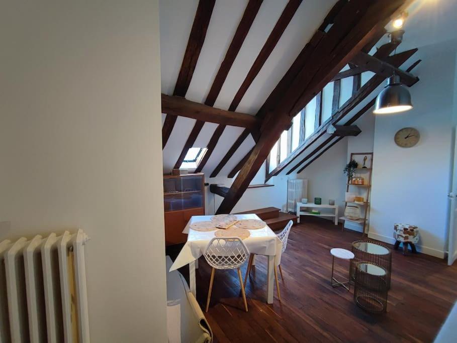 Magnifique Appartement Beaux Arts Tours Exterior photo